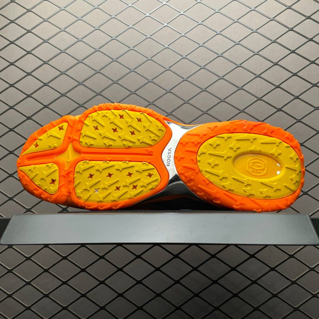 (Nike