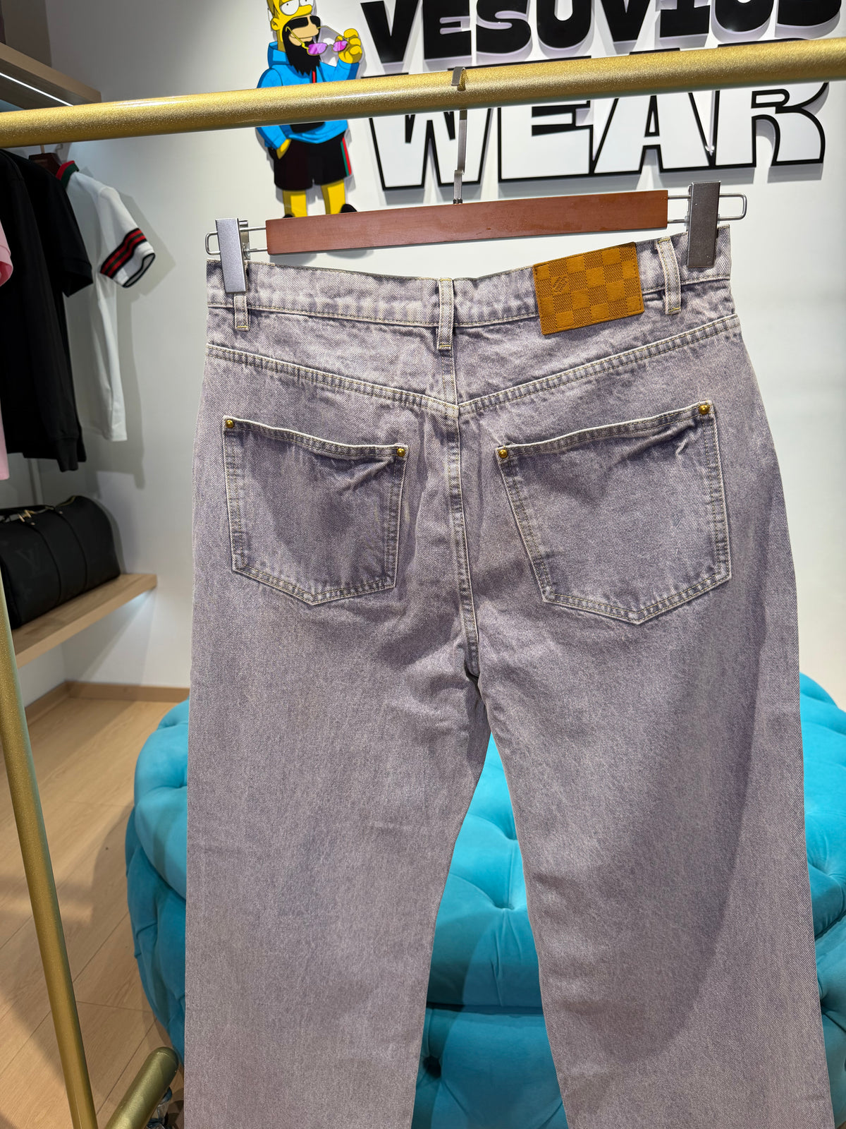 jeans