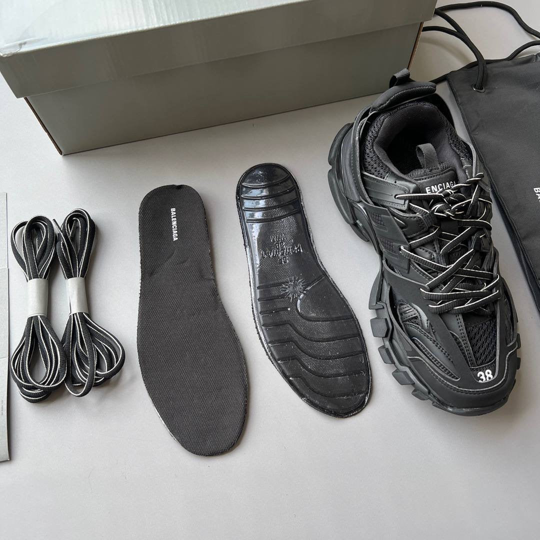 Balenciaga Track