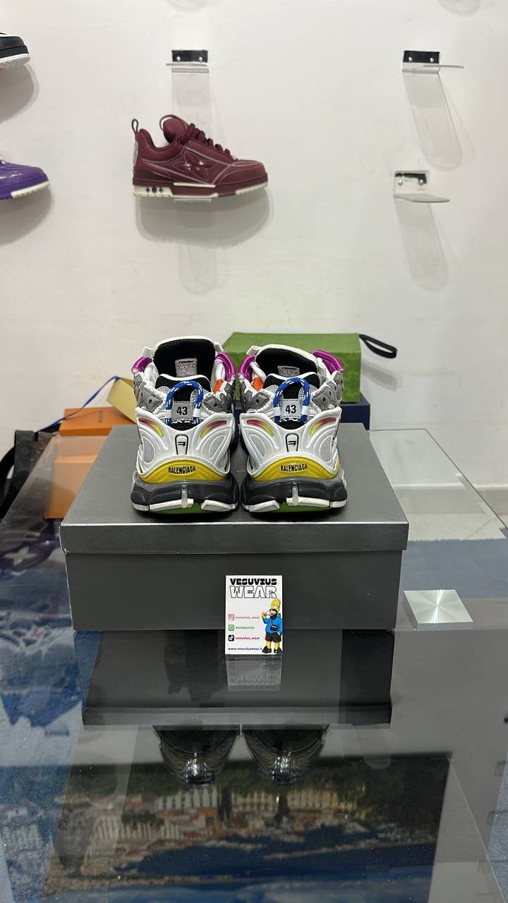 Balenciaga Runner