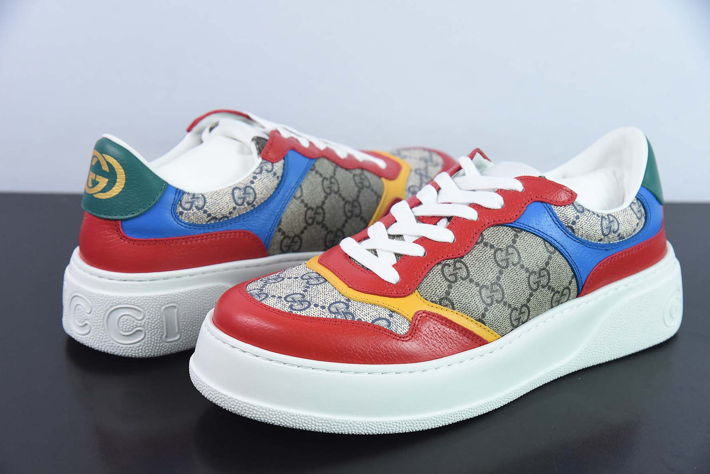 Gucci