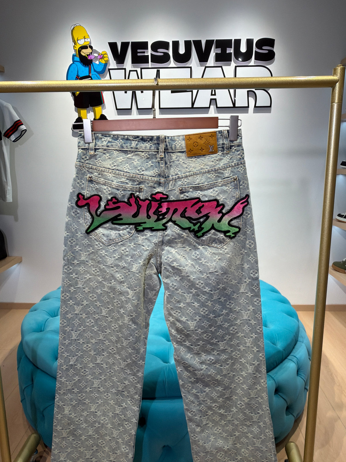 jeans