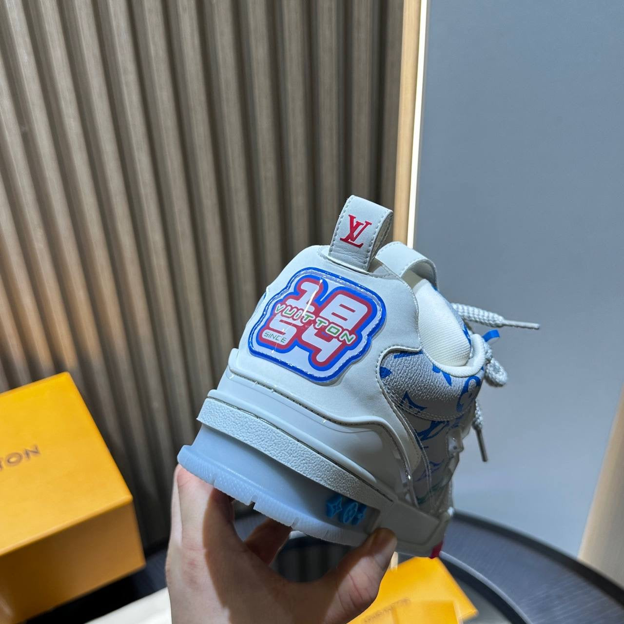 LV skate