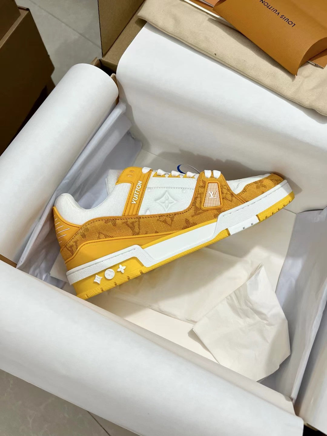 LV trainer