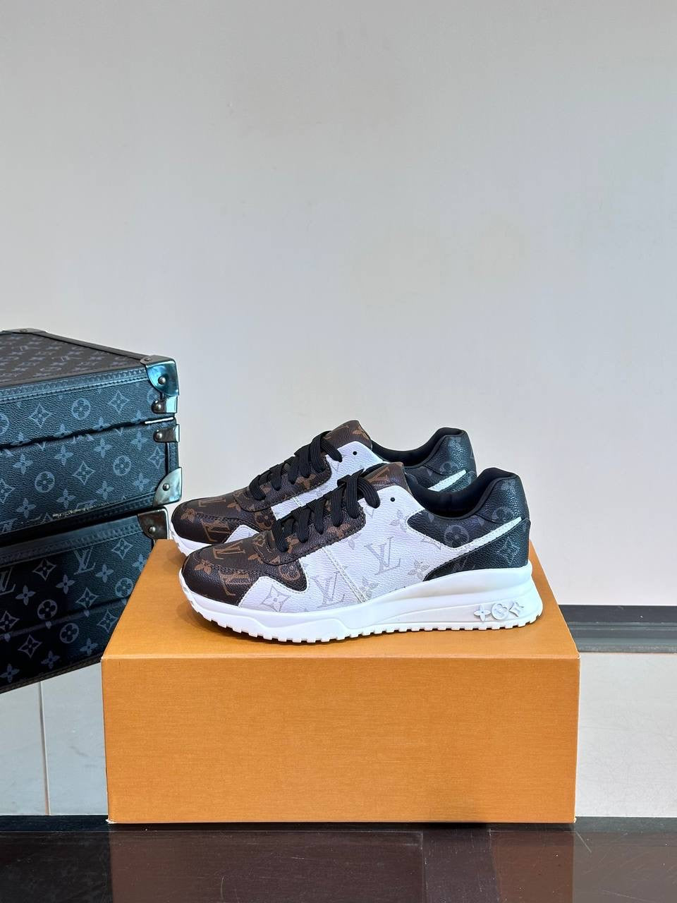 LV Run Away