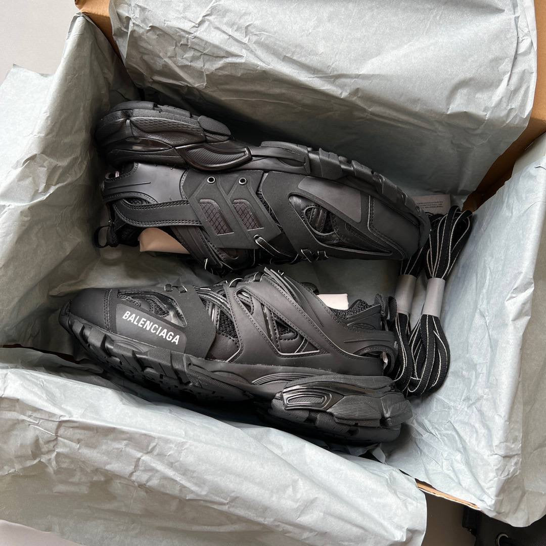 Balenciaga Track