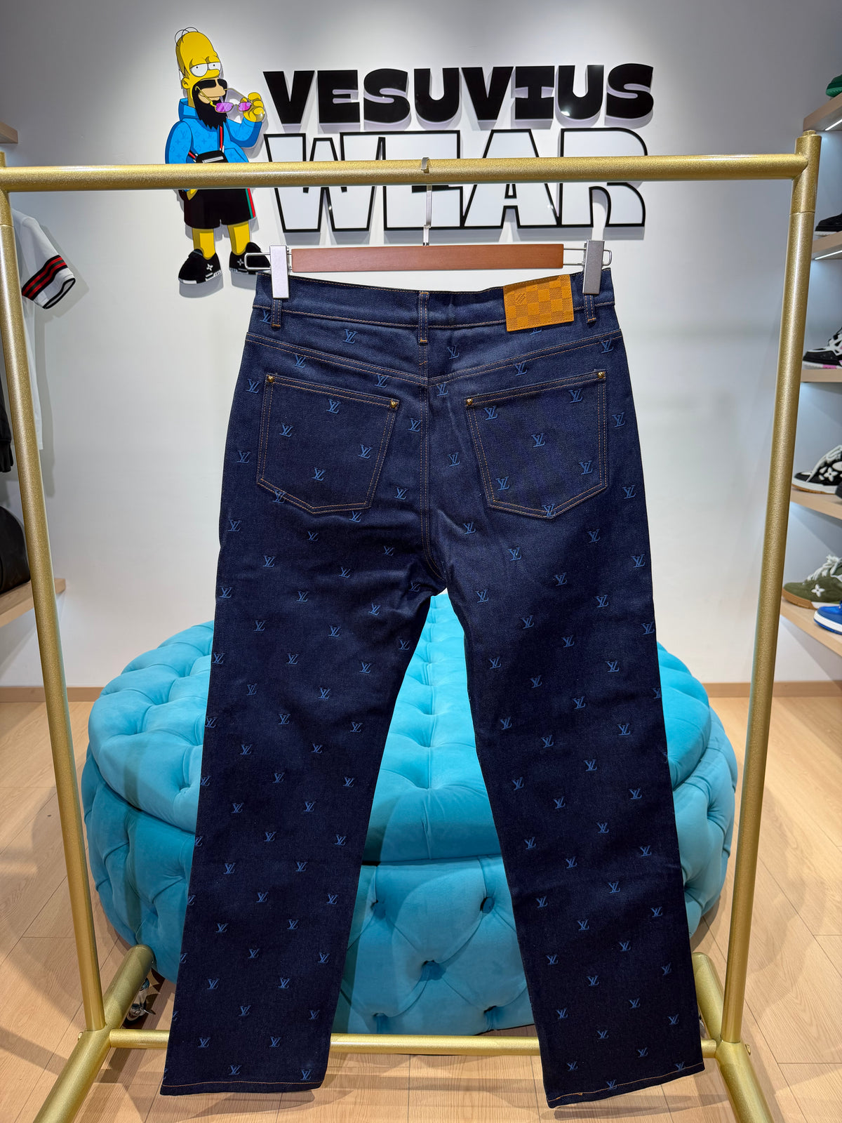 jeans
