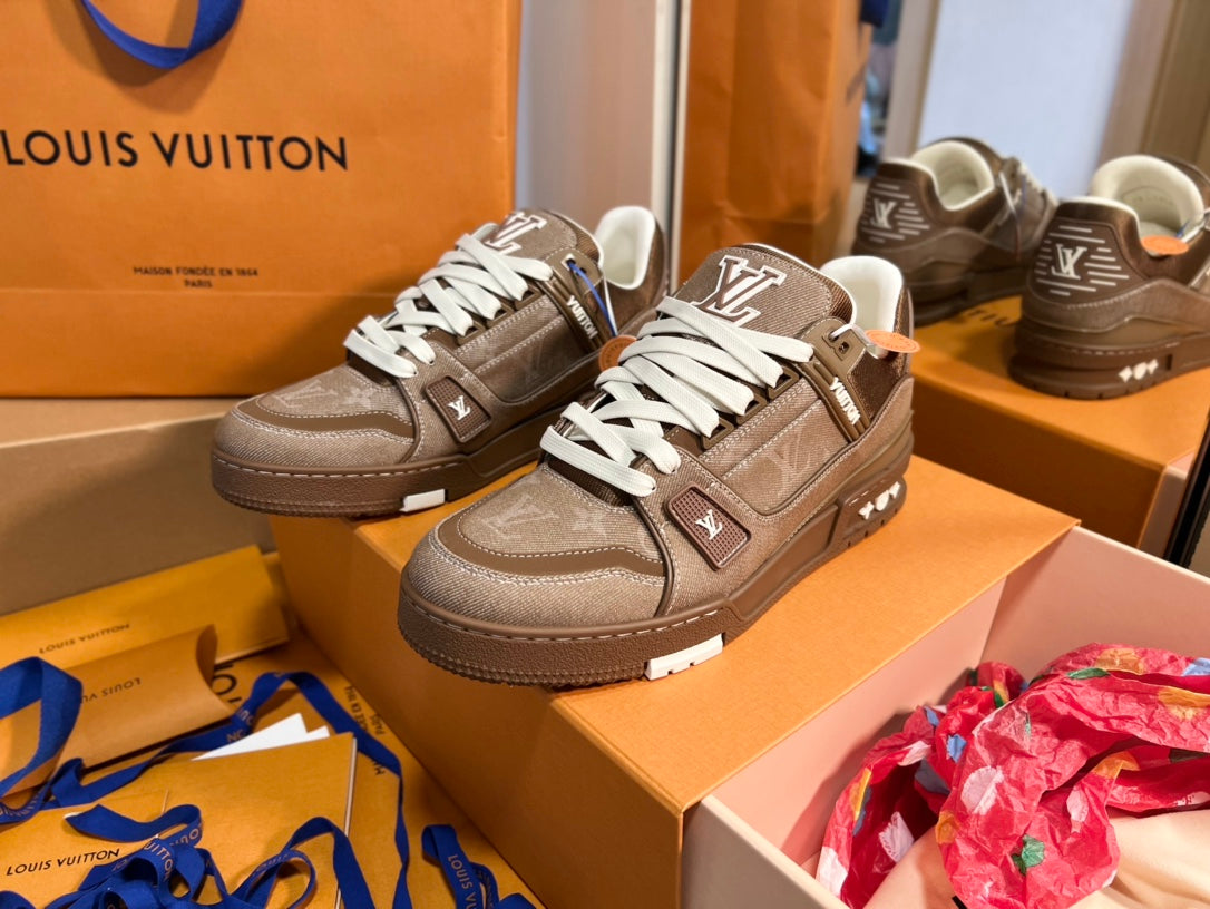 LV trainer