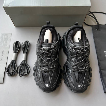 Balenciaga Track
