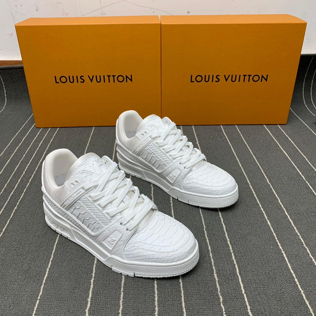 LV trainer