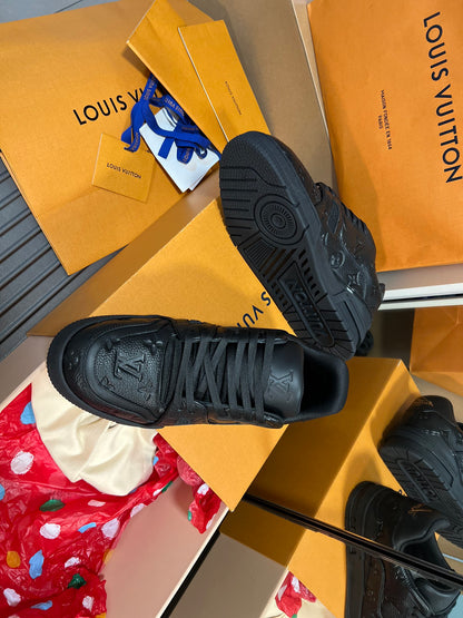 LV trainer