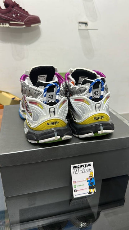 Balenciaga Runner