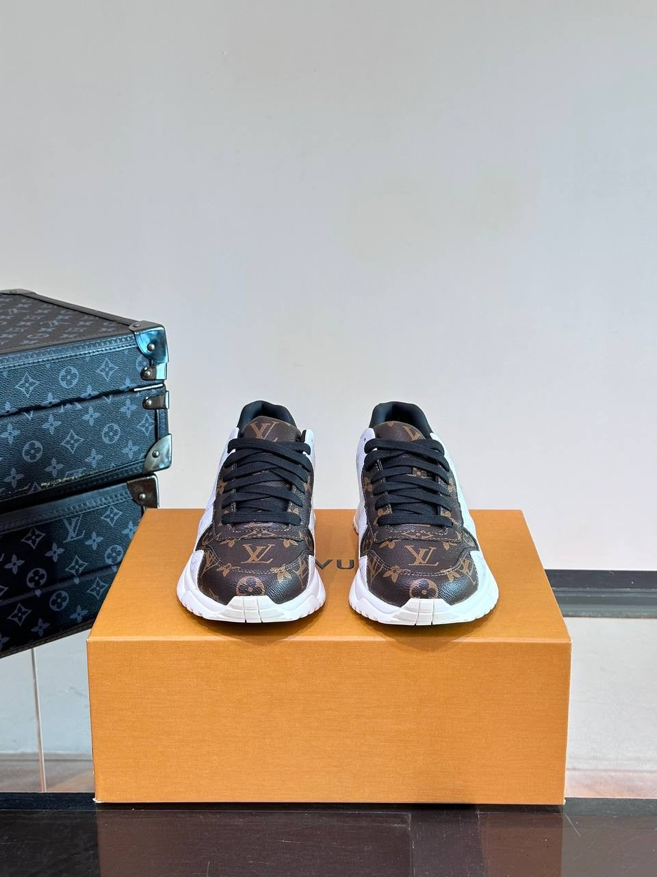 LV Run Away