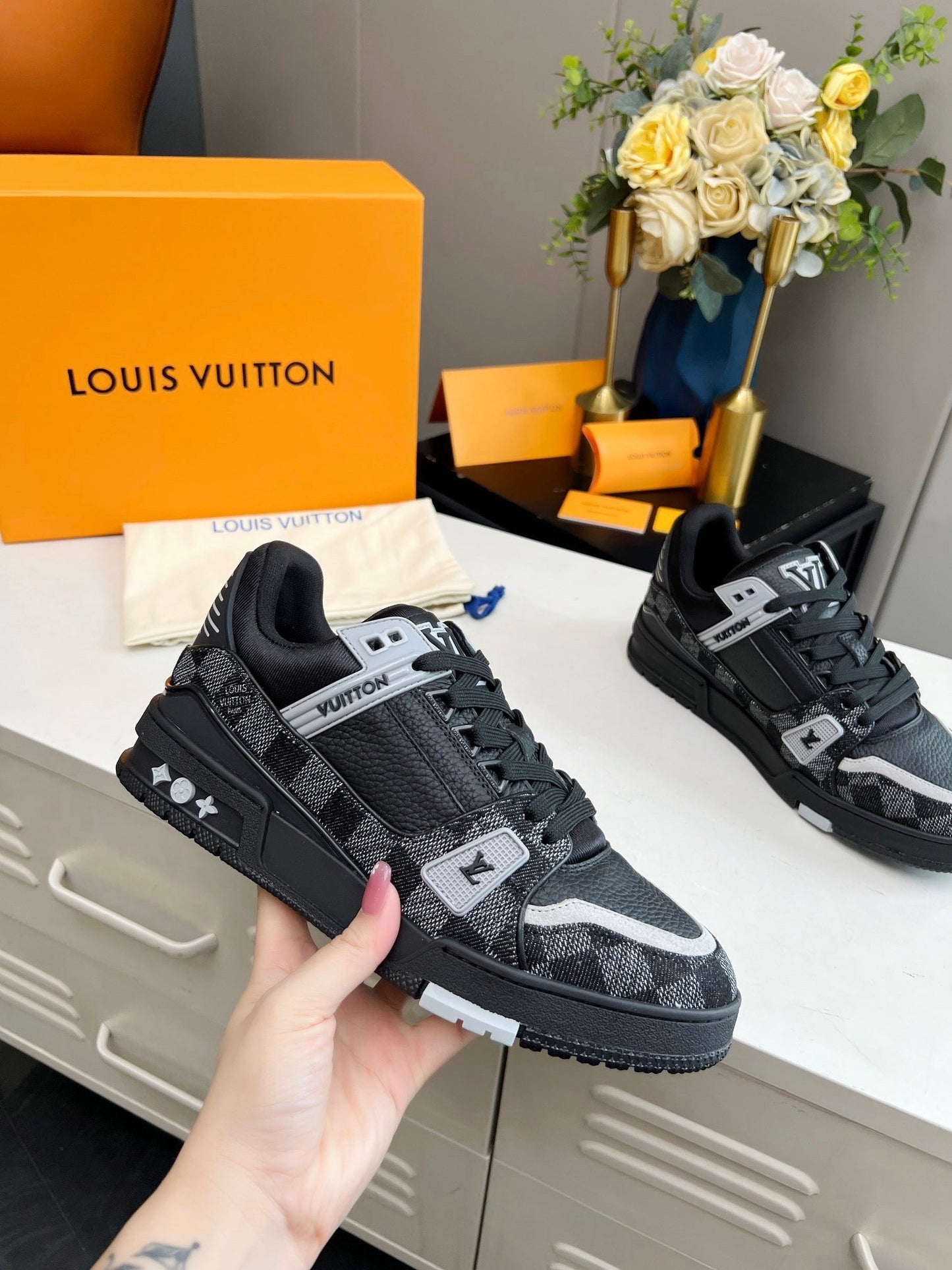 LV trainer