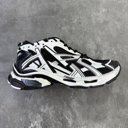 Balenciaga Runner