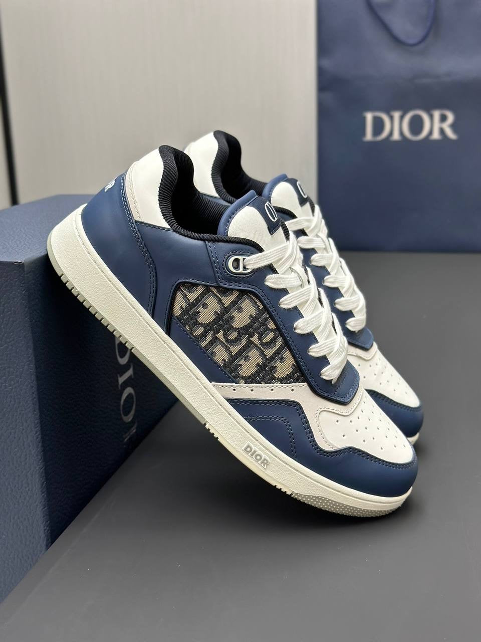 Dior