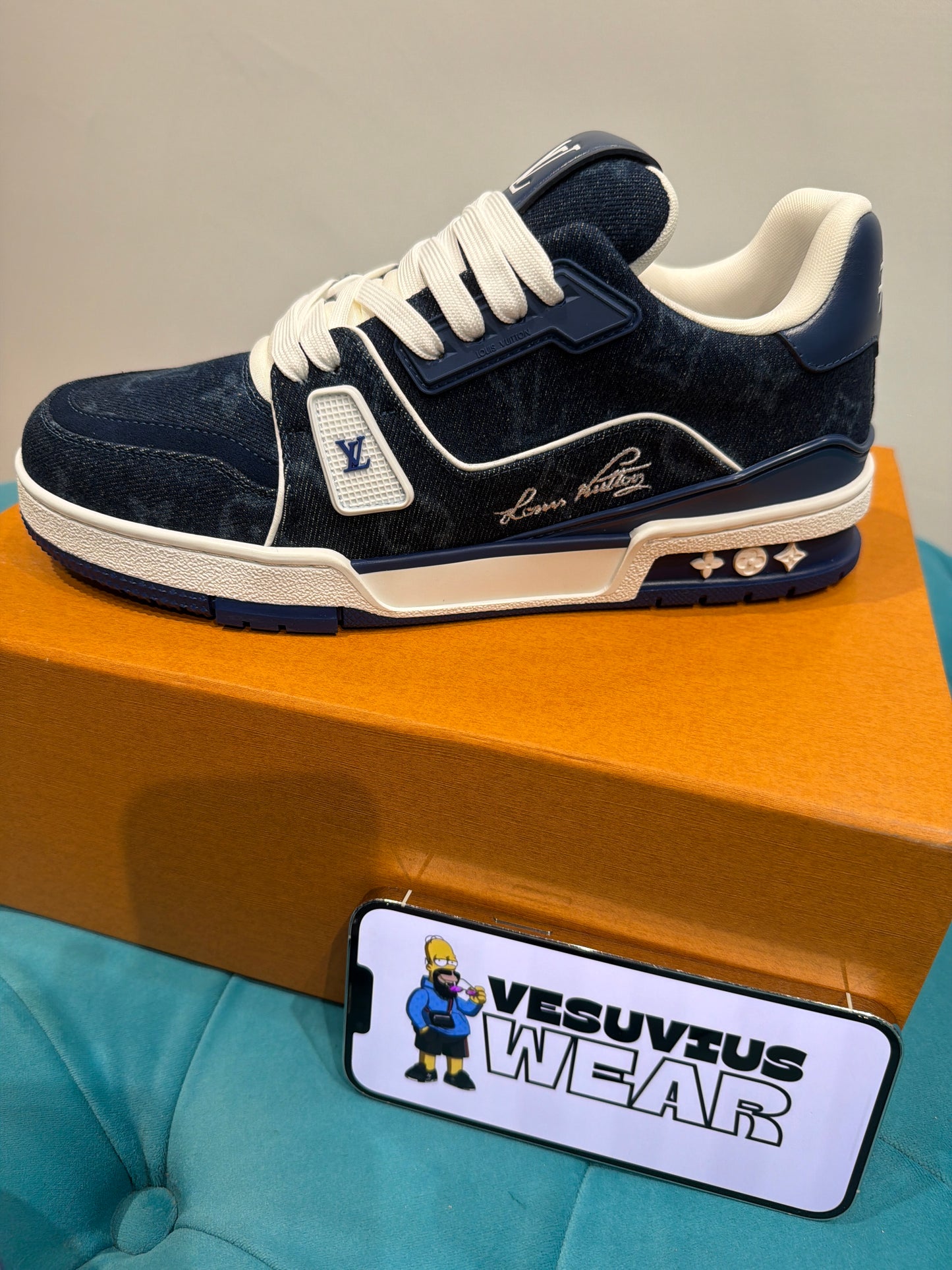 LV trainer