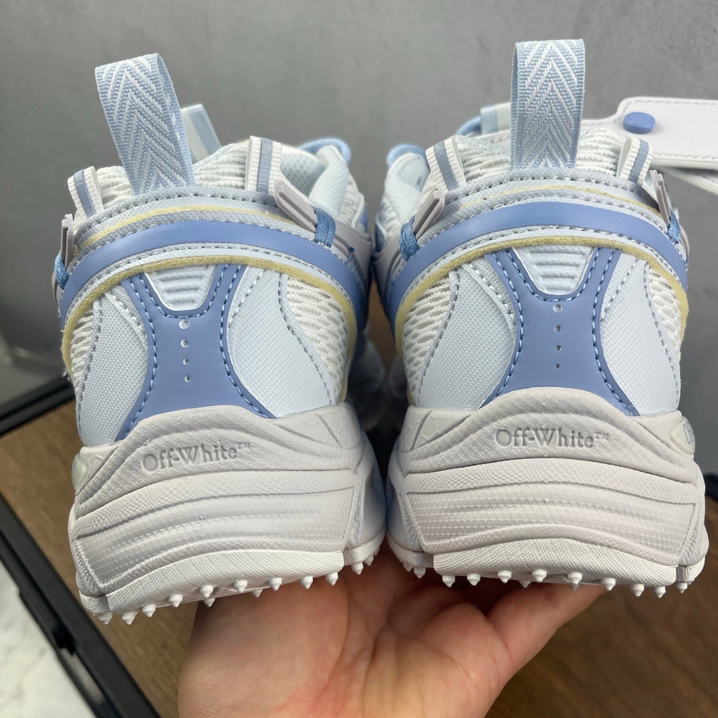 Off White