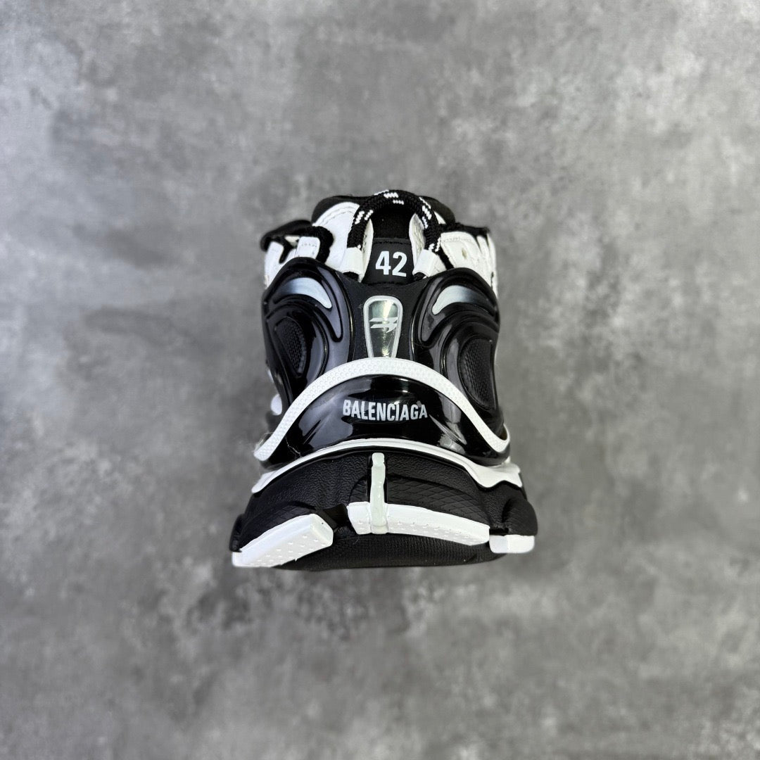 Balenciaga Runner