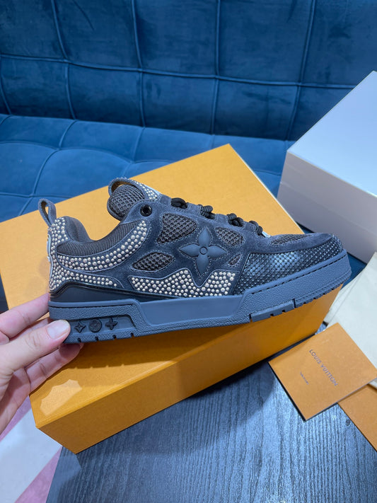 LV skate