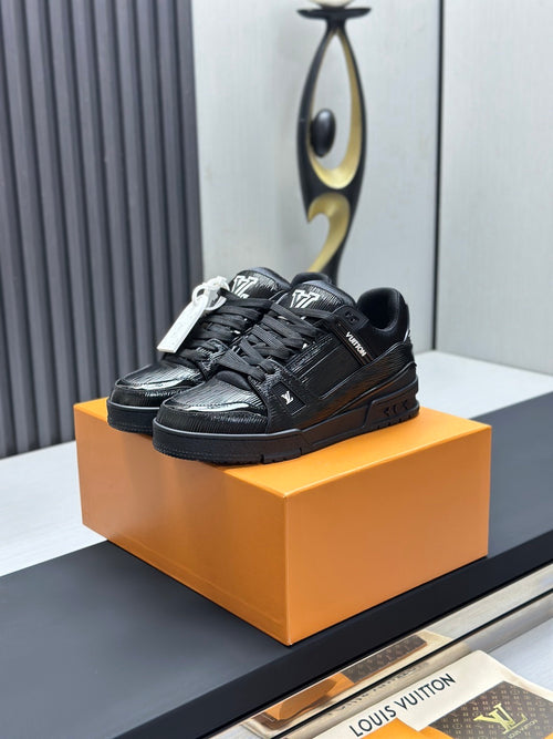 LV trainer