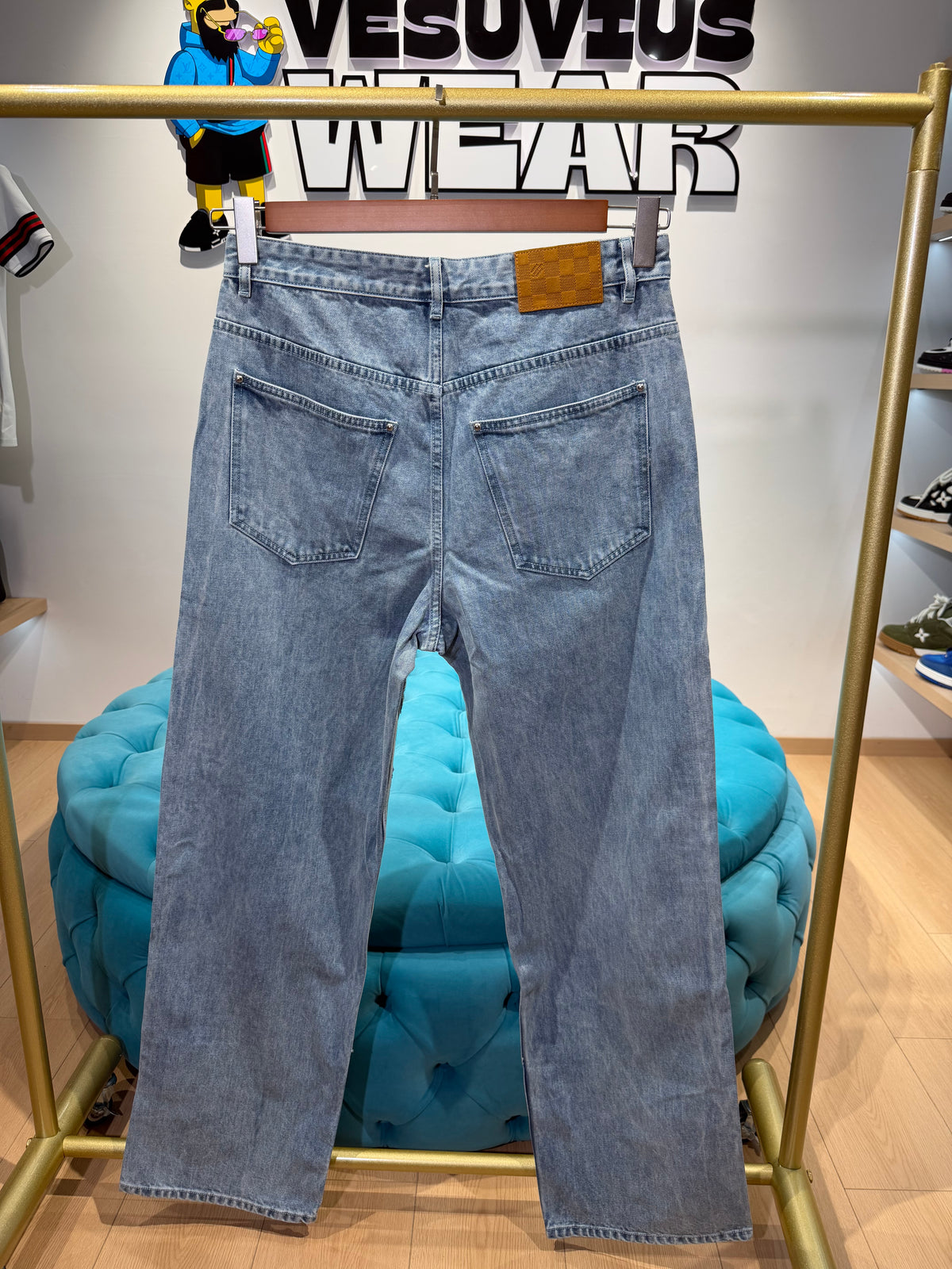 jeans