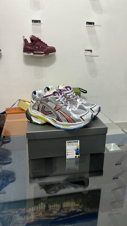 Balenciaga Runner