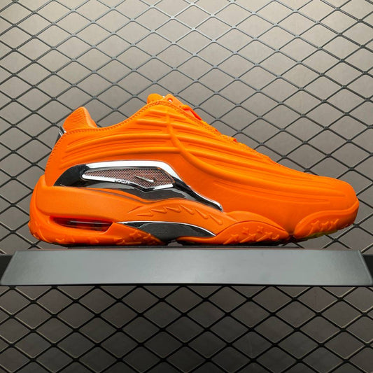 (Nike