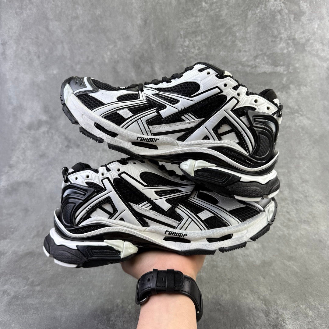 Balenciaga Runner